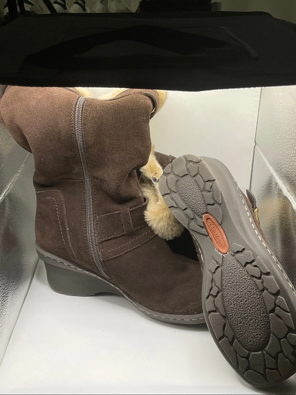 Women's Brown Suede Fur Winter Boots w/Buckle, damage on inside zipper, size 8